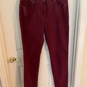 Cabi Bordeaux Skinny Jeans, mid rise, Dark Red Color, Size 12, never worn